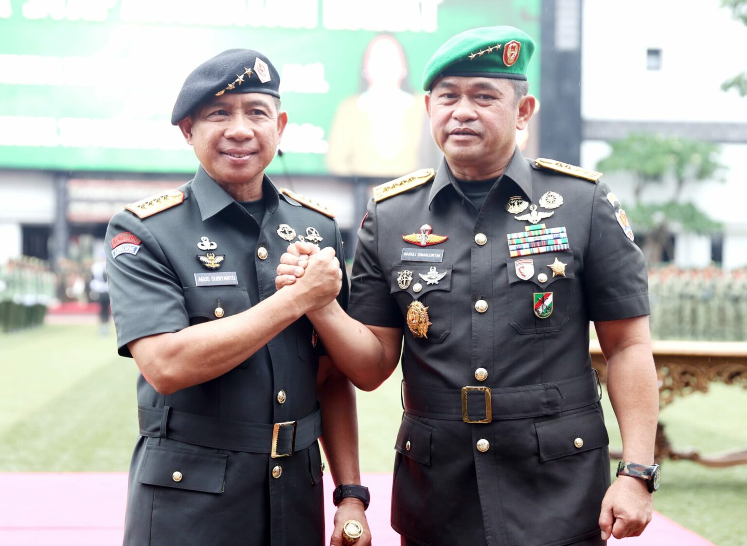 TNI AD Gelar Sertijab, Tongkat Estafet Kasad Berpindah Ke Jenderal TNI ...