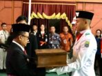 Kukuhkan Paskibraka (2)